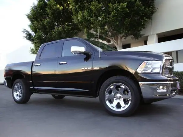AMP Research 2013-2015 Dodge Ram 1500/2500/3500 All Cabs PowerStep Plug N Play - Black image 4
