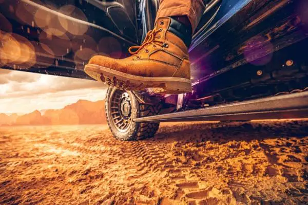 AMP Research 2025 RAM 2500/3500 HD PowerStep image 3