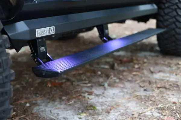 AMP Research 20-23 Chevy Silverado 1500 Crew Cab PowerStep XL - Black (Incl OEM Style Illumination) thumbnail 9