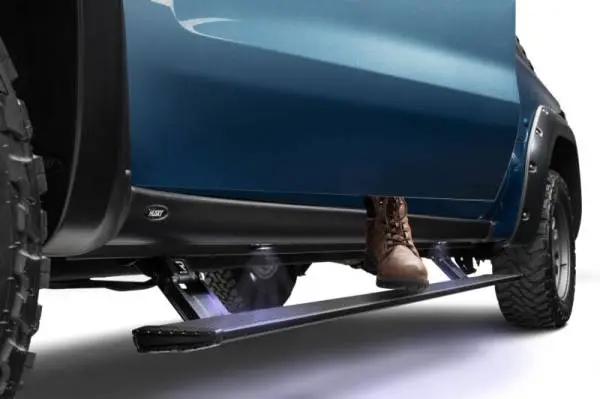 AMP Research 22-23 Chevy/GMC Silverado/Sierra 1500 & 2024 2500/3500HD Double/CC PowerStep Xtreme thumbnail 12